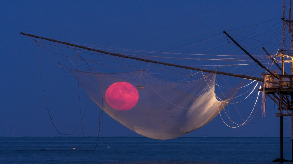 La Luna sulla Costa dei Trabocchi è 'foto del giorno' Nasa