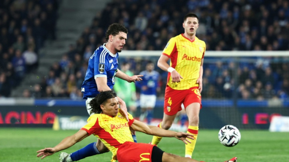 Lens held by Strasbourg in blow to Ligue 1 title chances