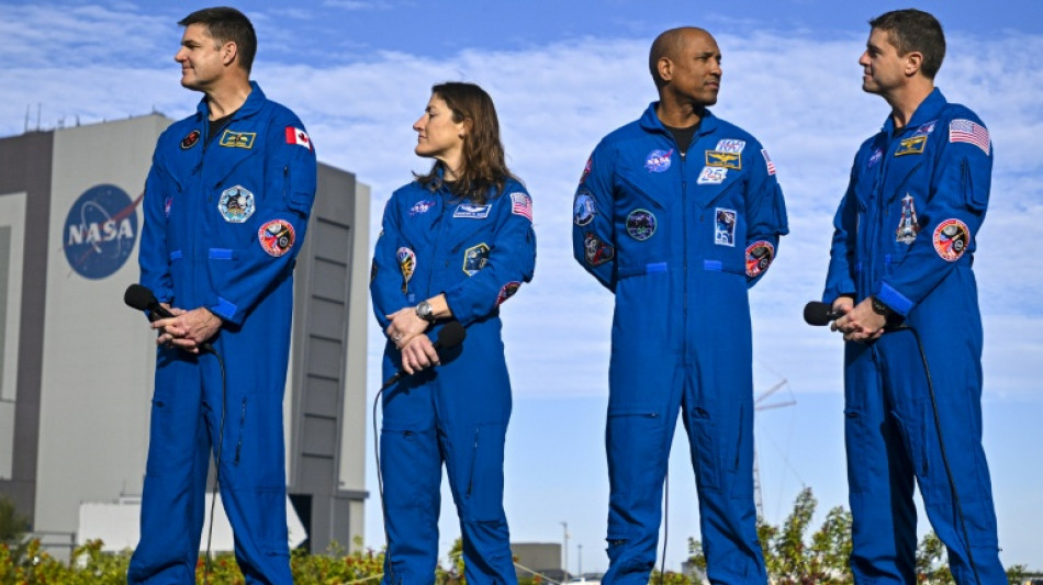 Os astronautas que sobrevoar&atilde;o a Lua na miss&atilde;o Artemis II
