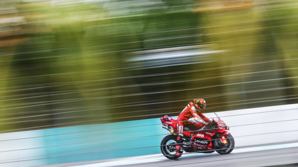 MotoGp: Bagnaia vince la sprint in Malesia, podio Ducati