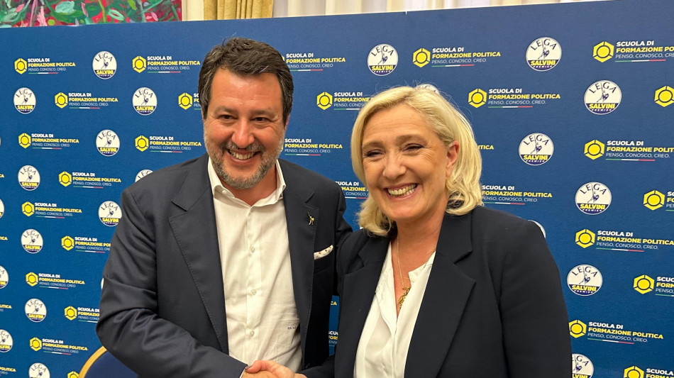 Lega, 'figuraccia Lecornu, la parola torni al popolo francese'