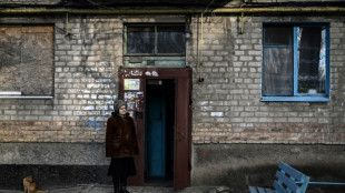 Pour les Ukrainiens de la ligne de front, un sac prêt pour partir à tout moment