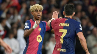 Traumtore am Fließband: Flicks Triple-Traum wackelt