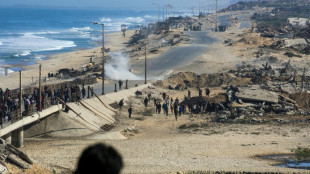 Israel encerra sua ofensiva em Gaza e palestinos começam a retornar às suas casas