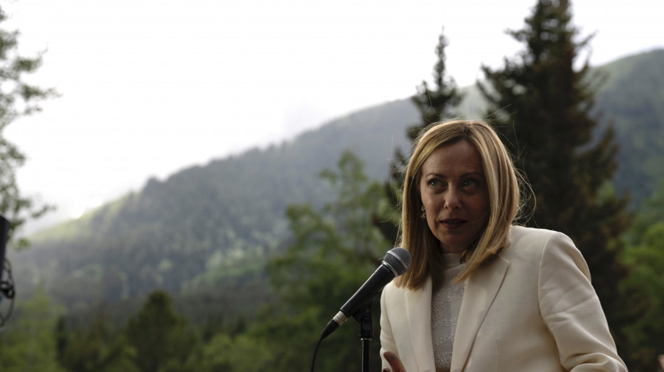 Meloni, più risorse per studenti meritevoli, in arrivo decreto