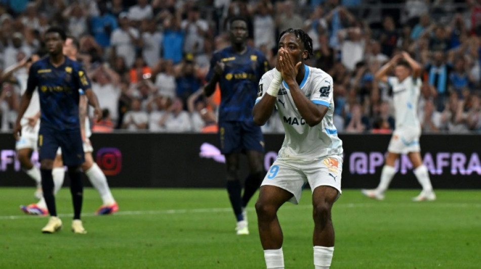 Olympique de Marselha empata com Reims (2-2) em sua volta ao Vélodrome