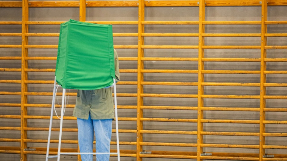 Suspense pour les l&eacute;gislatives en Su&egrave;de: la gauche en t&ecirc;te d'un cheveu, l'extr&ecirc;me droite recule