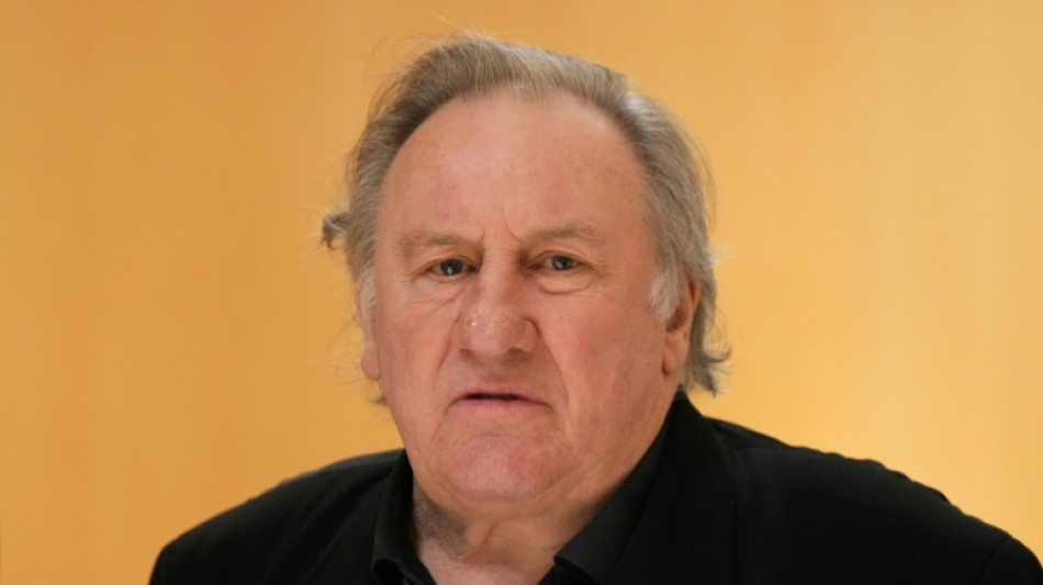 Montage d&eacute;loyal ou honn&ecirc;te? Depardieu et Compl&eacute;ment d'Enqu&ecirc;te s'affrontent au tribunal