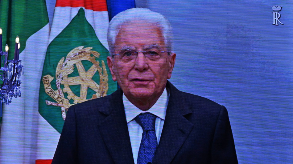 Mattarella, il mondo ha bisogno dell'Ue per centralità diritto