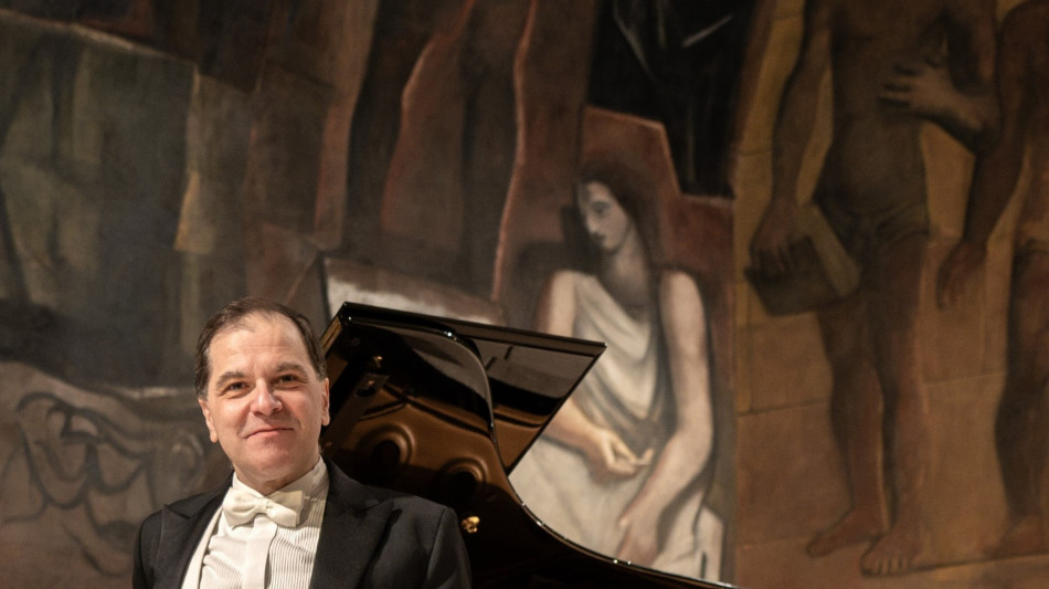 Omaggio a Ciccolini, a Roma recital del pianista Marco Scolastra