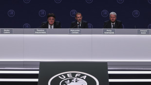 Uefa "la Fifa non pu&ograve; usare il calcio per arricchirsi, cresce l'opposizione al piano"