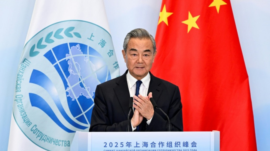 China pide a Corea del Norte trabajar juntos contra la hegemonía global