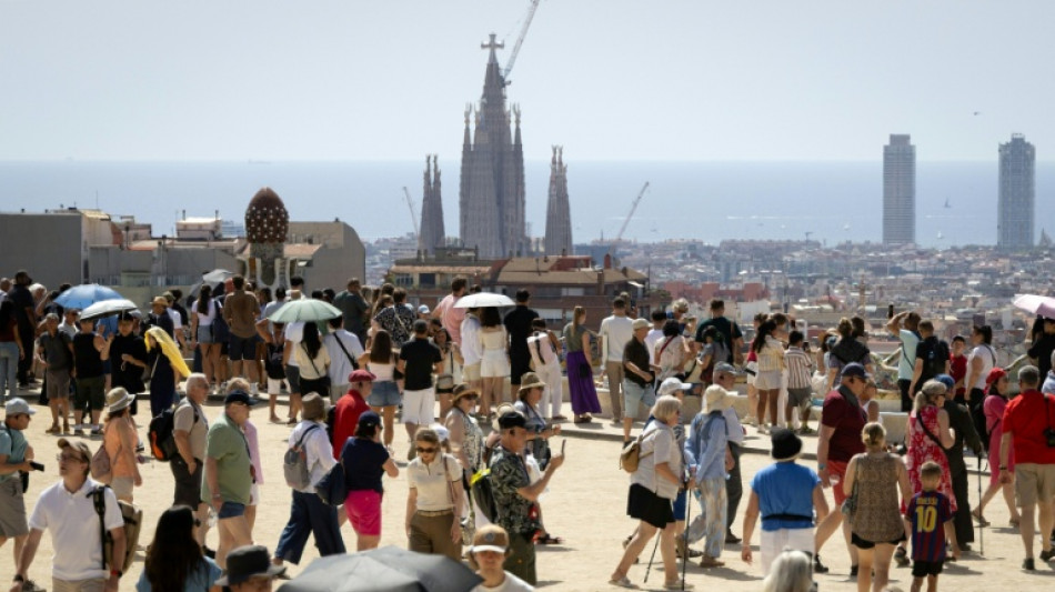 Espagne: la hausse des d&eacute;penses des touristes dope l'&eacute;conomie, malgr&eacute; un contexte g&eacute;opolitique instable