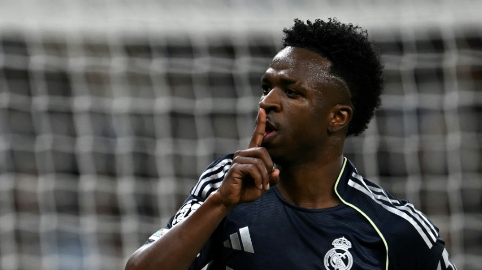 Real schaltet City aus - PSG locker weiter