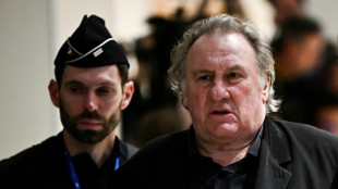 Depardieu denuncia un reportaje de televisión francés que aceleró su caída