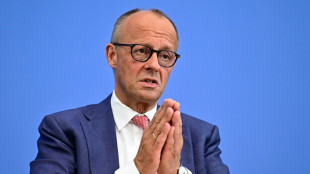 Kanzler: Wir leben weder im Krieg noch im Frieden