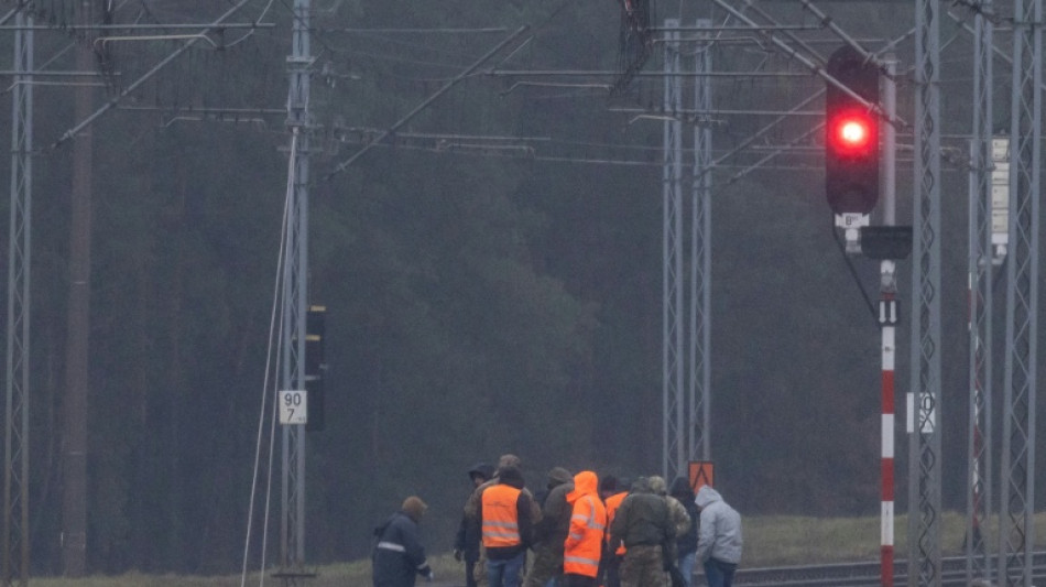 Premiê da Polônia denuncia 'sabotagem' de ferrovia que liga seu país à Ucrânia