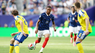 Olise, o mago onipresente da Fran&ccedil;a
