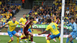 Dreierpacker Emreli schickt Braunschweig in die Relegation