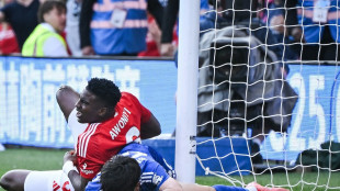 Medien: Awoniyi nach Bauchverletzung in künstlichem Koma