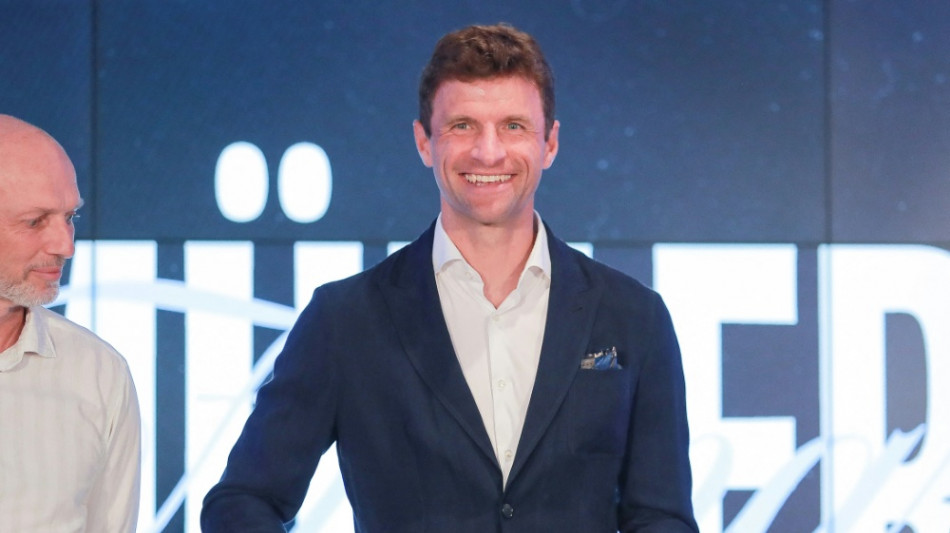 Lederhose für Rückennummer: Müllers bayerischer Dank