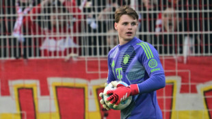 "Wäre kurios": Urbig vor Doppel-Meisterschaft?