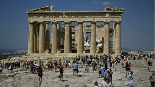 Habitantes del corazón histórico de Atenas se rebelan contra el turismo excesivo