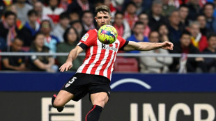Zagueiro do Athletic Bilbao pega gancho de 10 meses de suspensão por doping