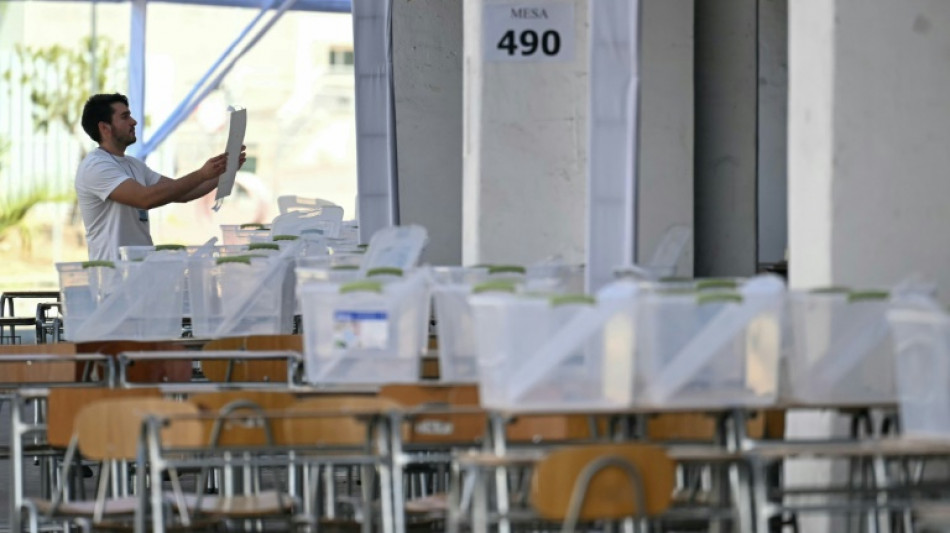 Chile elege presidente afetado pela criminalidade e com extrema direita em ascens&atilde;o
