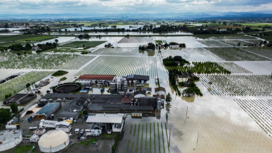 Pol&eacute;mique en Italie et solidarit&eacute; internationale apr&egrave;s les inondations "du si&egrave;cle"