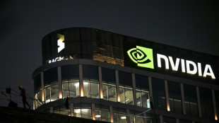 Seoul hits fresh record on mixed day for Asia markets