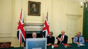 Chefe da Defesa do Reino Unido diz que 'mais pessoas' devem estar 'preparadas para lutar'