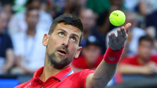 Djokovic estreia com vitórias na United Cup