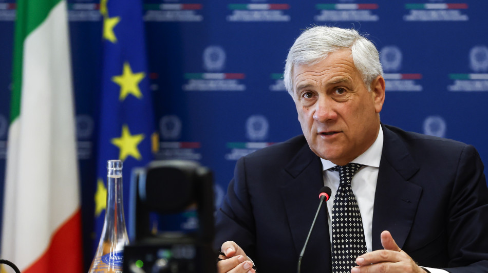 Tajani, ora bisogna cambiare la legge sui referendum