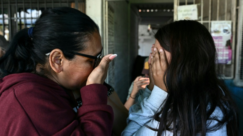 Esperanza y angustia de familiares de presos pol&iacute;ticos ante lentas liberaciones en Venezuela