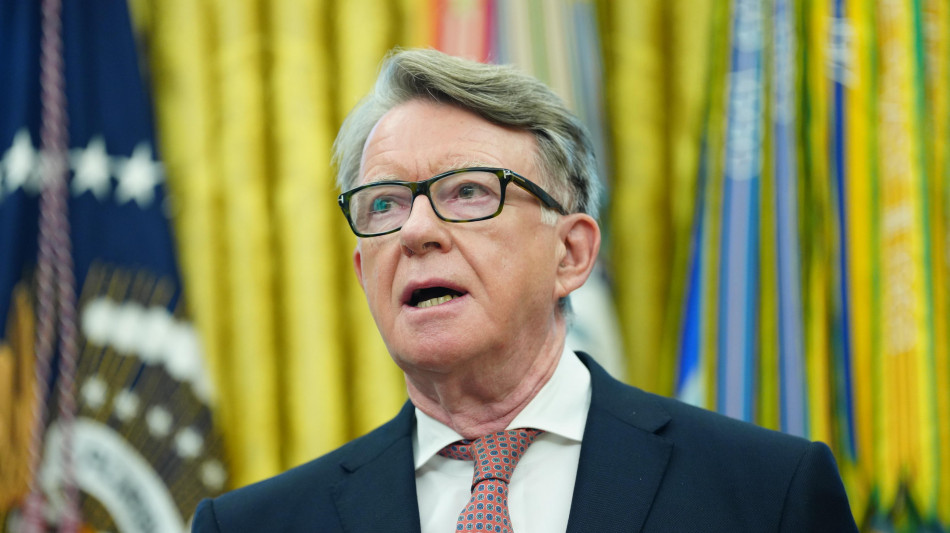 Media Gb, 'l'ex ambasciatore Mandelson voleva fuggire ai Caraibi'